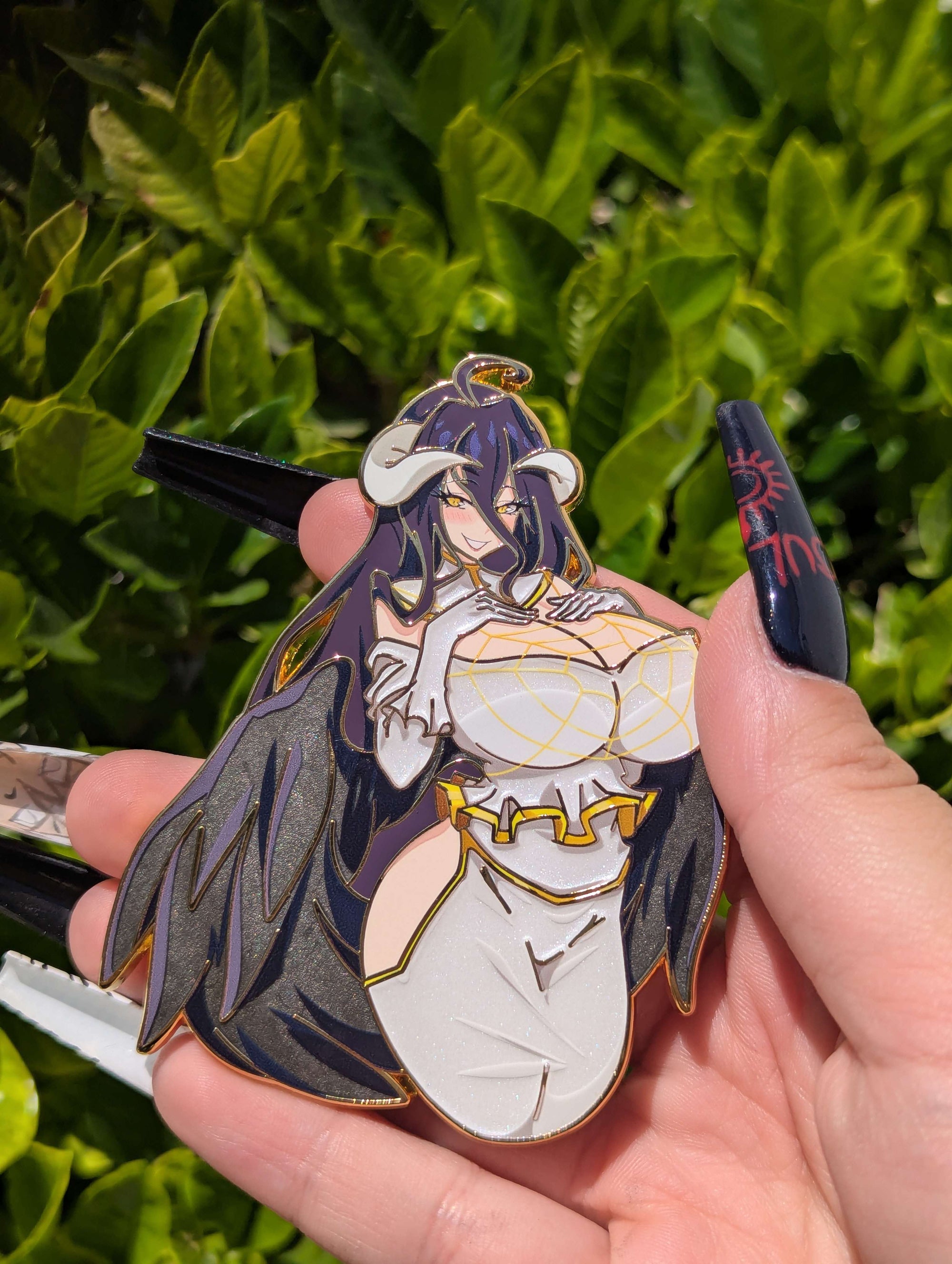 Albedo Pin