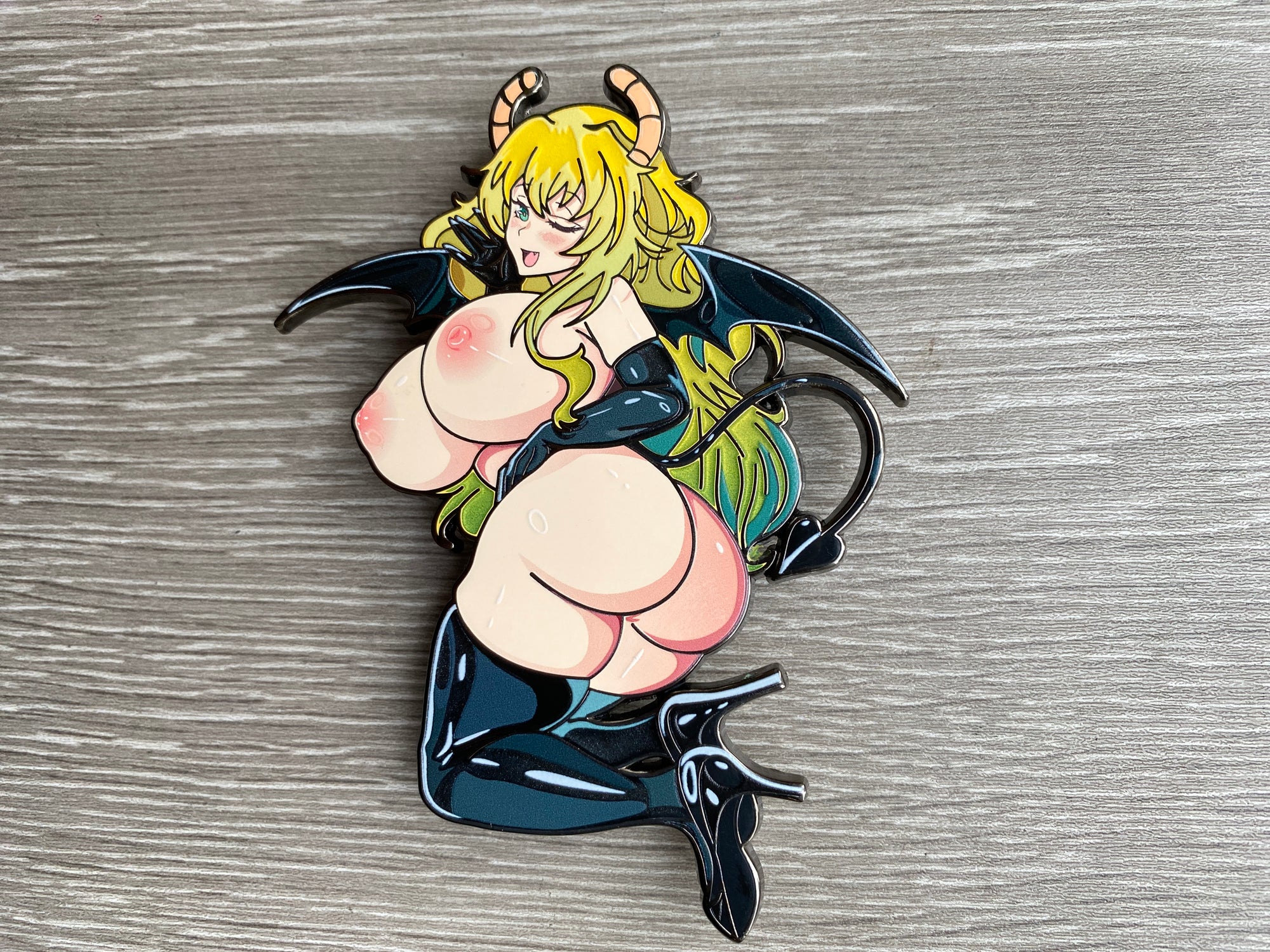 Succubus Lucoa Pin