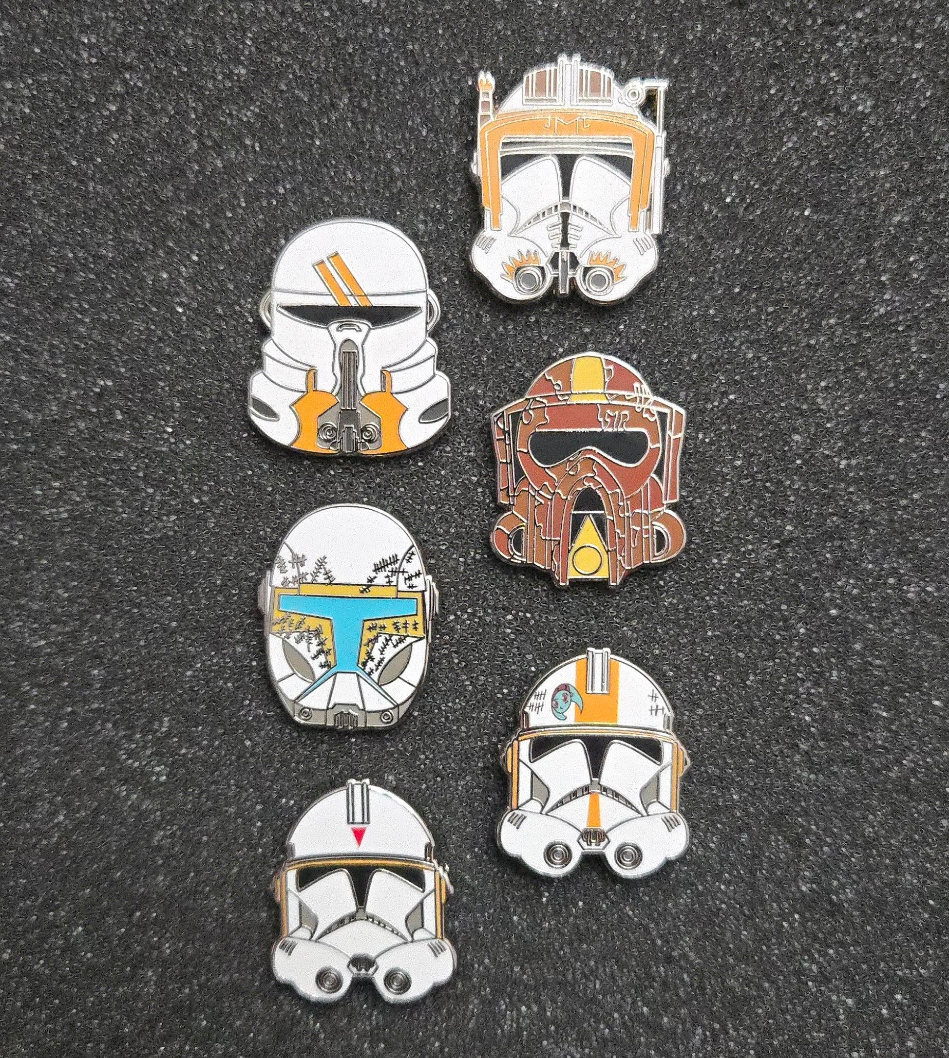 Helmet Pin 212th Pins