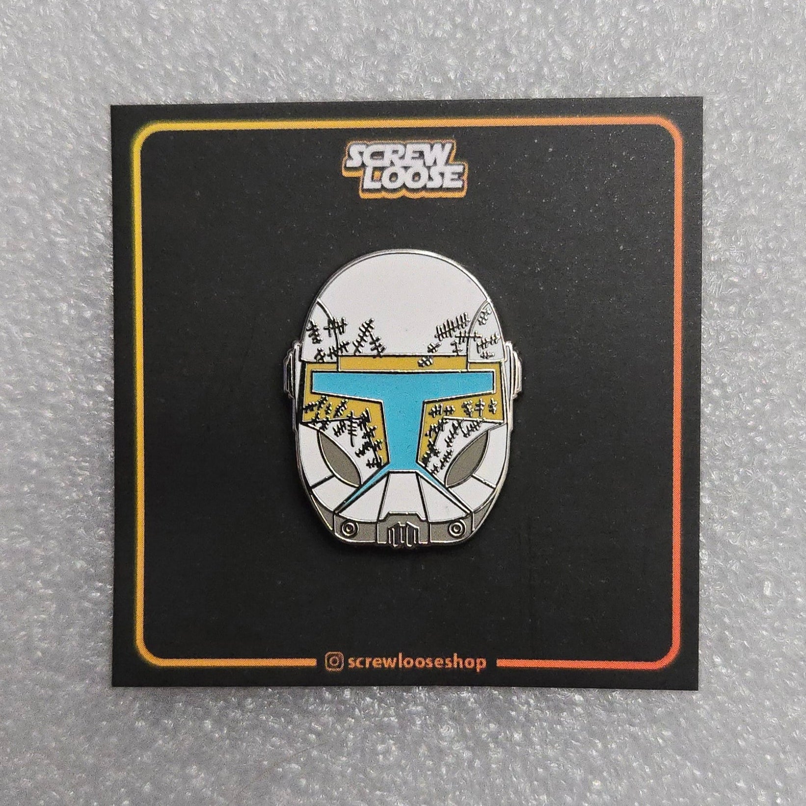 Helmet Pin 212th Pins