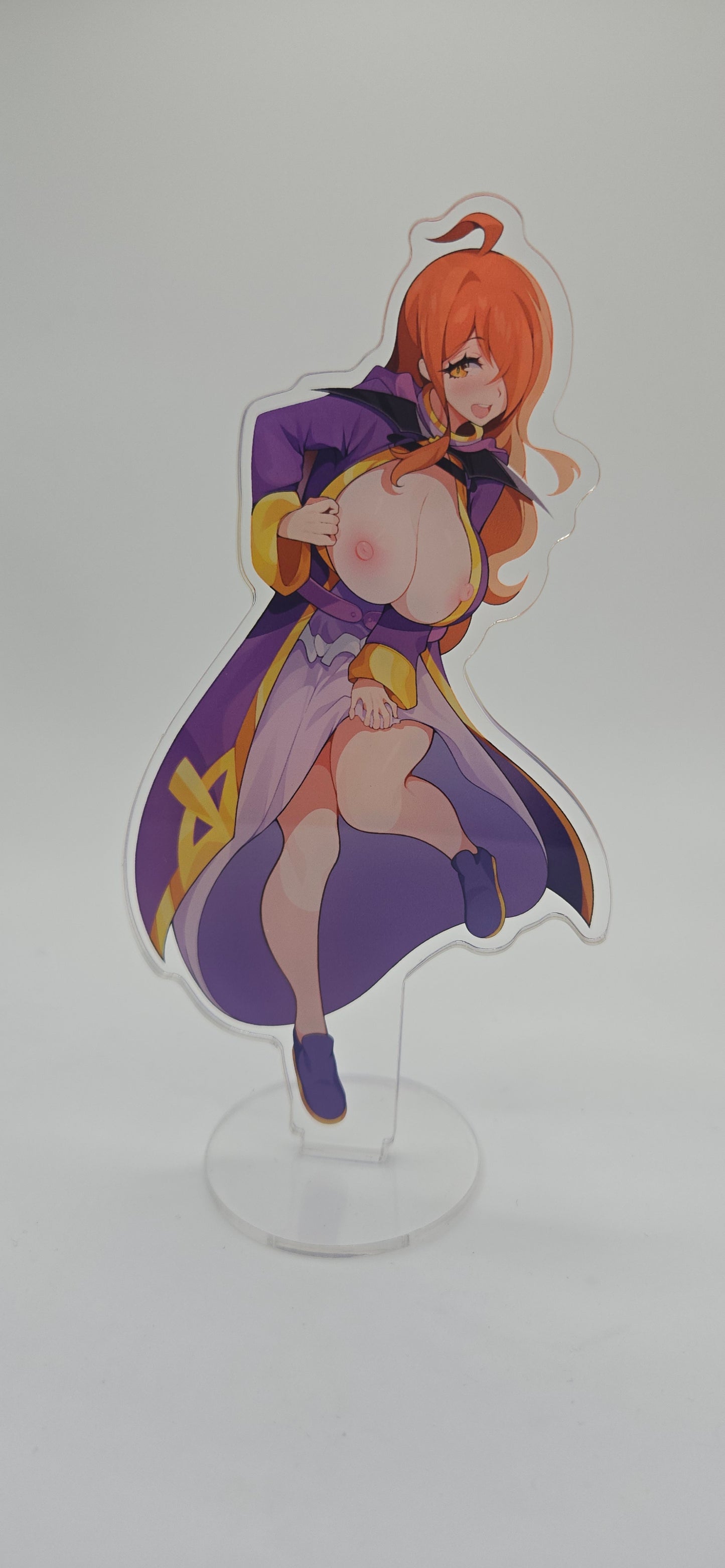 Wiz Acrylic Stand